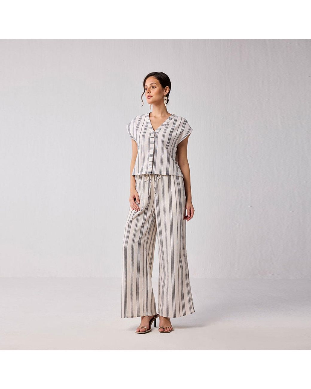 REISTOR Brown Wide-Leg Drawstring Pants