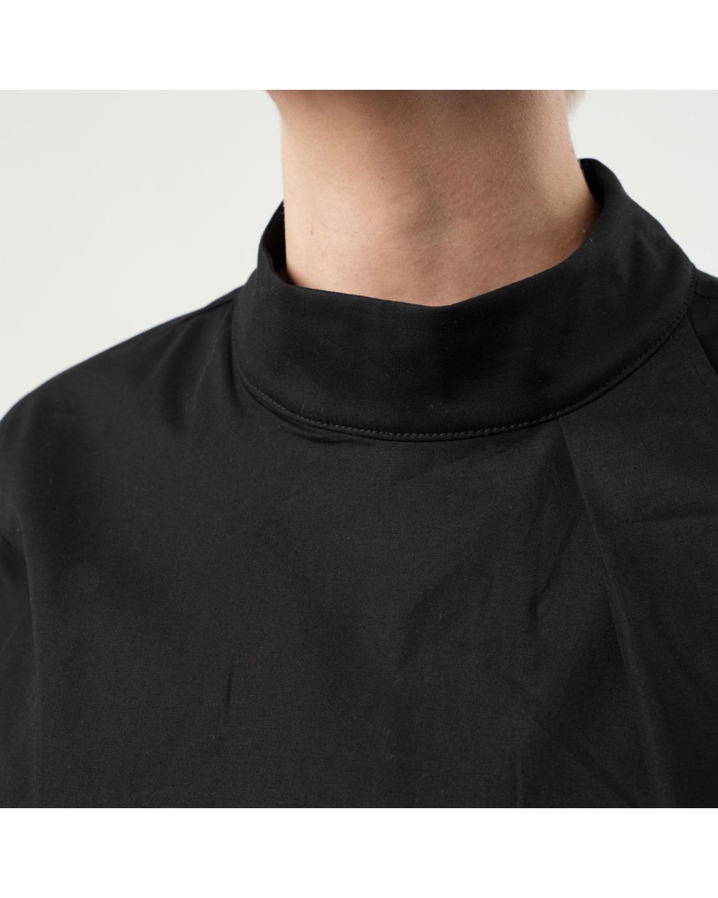 Metamorph Black Asymmetric Loose Shirt