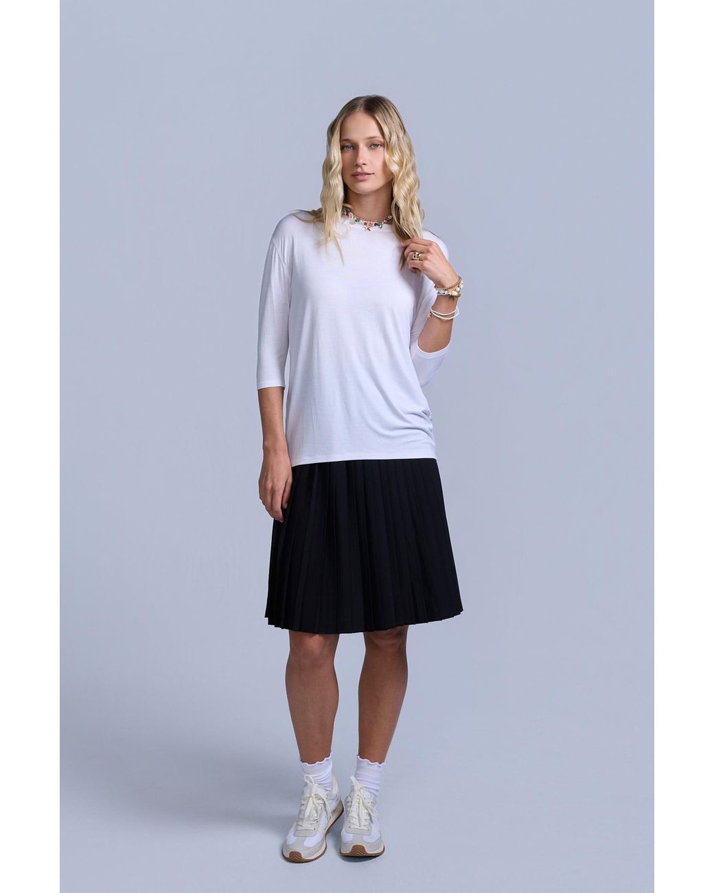 Rave on Trend White Everyday Tee