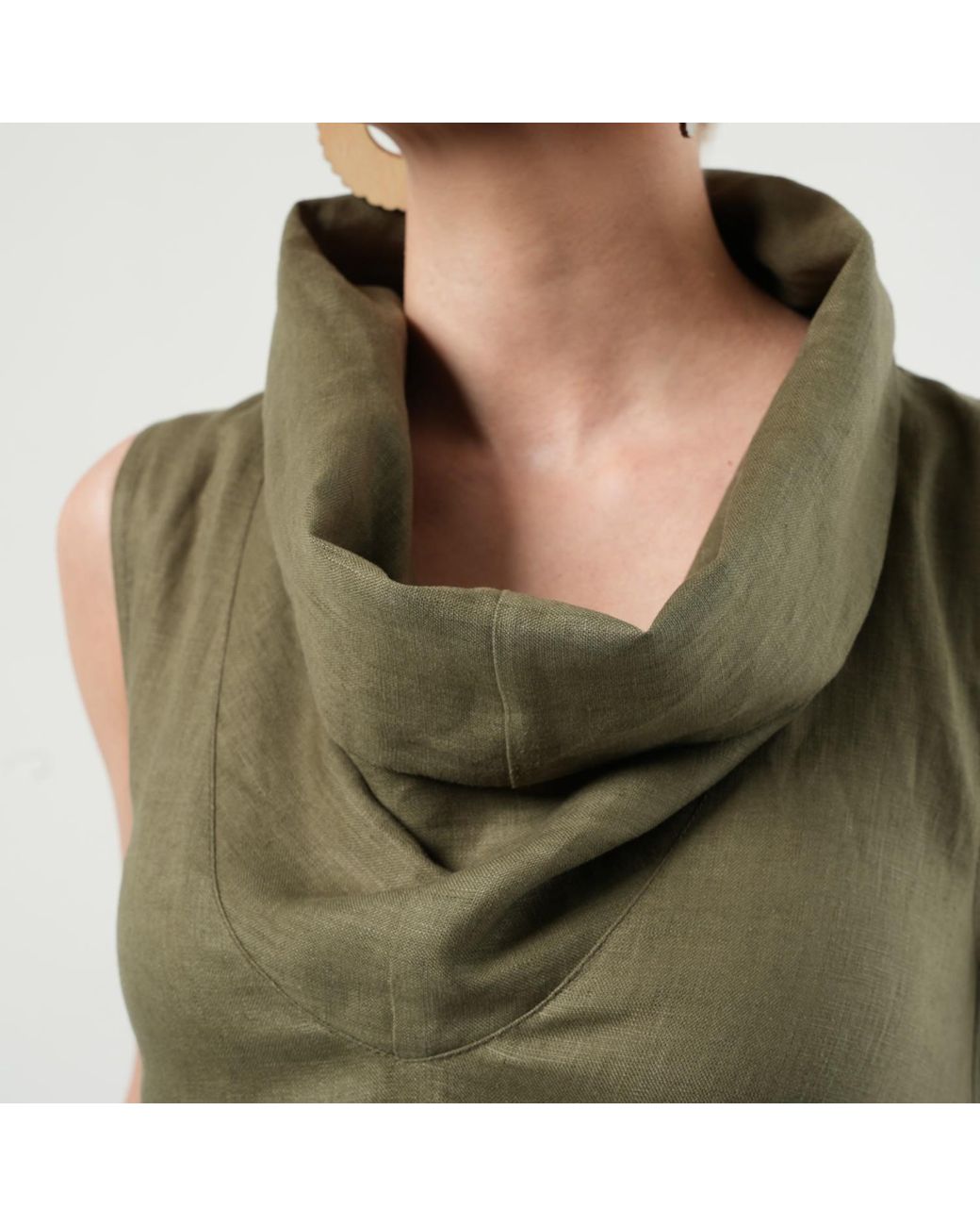 Metamorph Green Large Collar Linen Maxi Dress