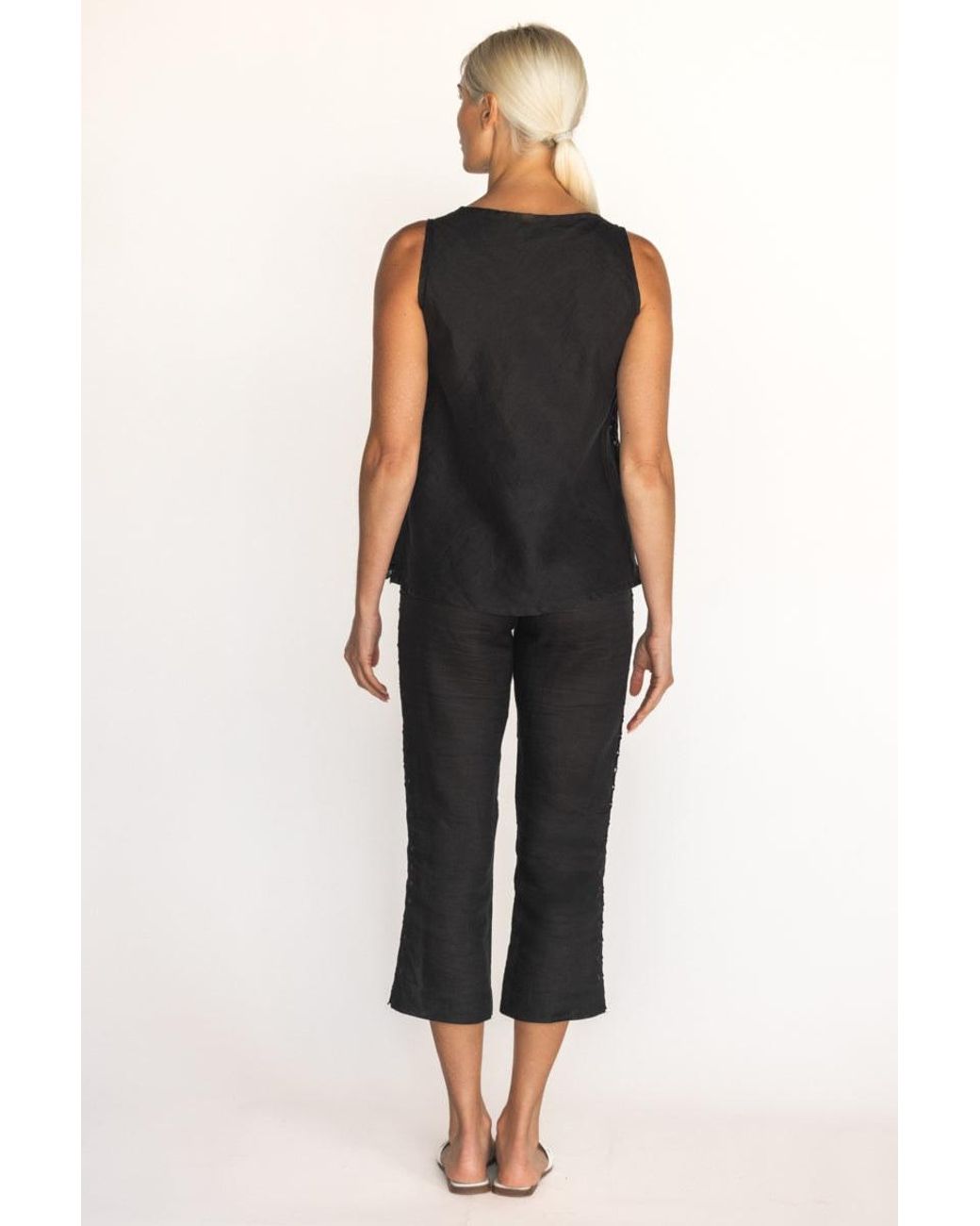 MARICEL Black Eleonora Linen Top