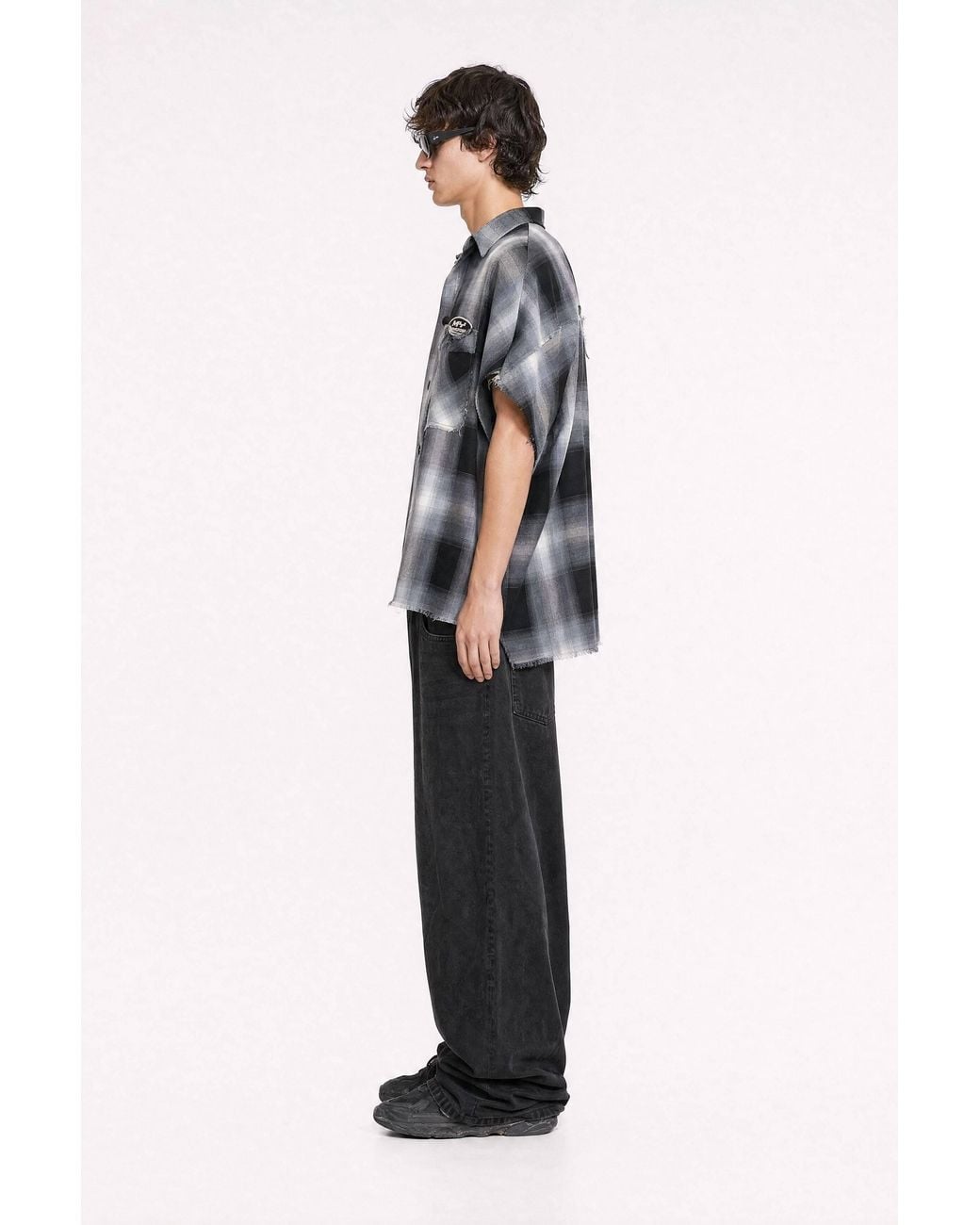 mysimplicated Black Division Sleeveless Shirt for men