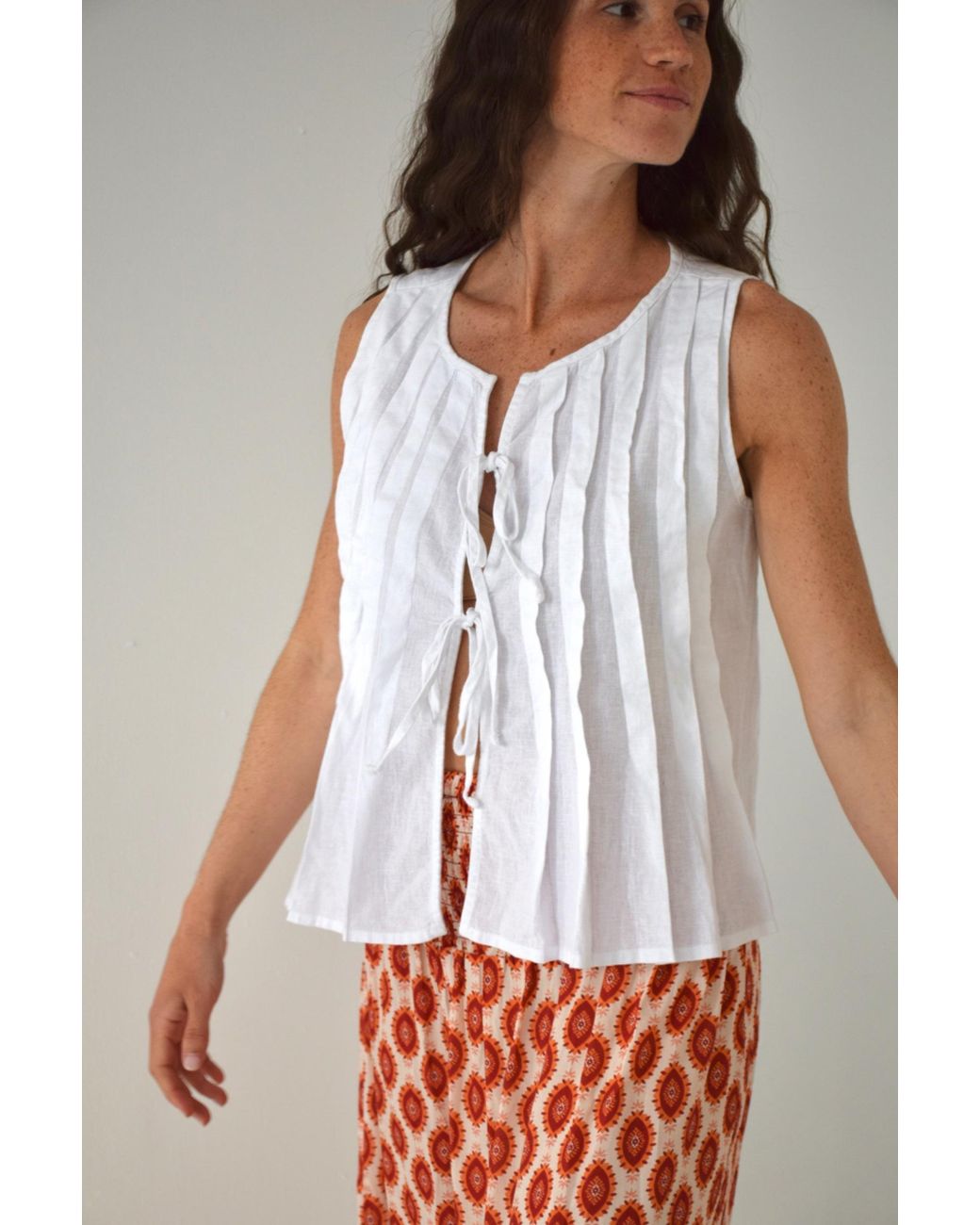 Mind Traveler White Gigi Linen Top