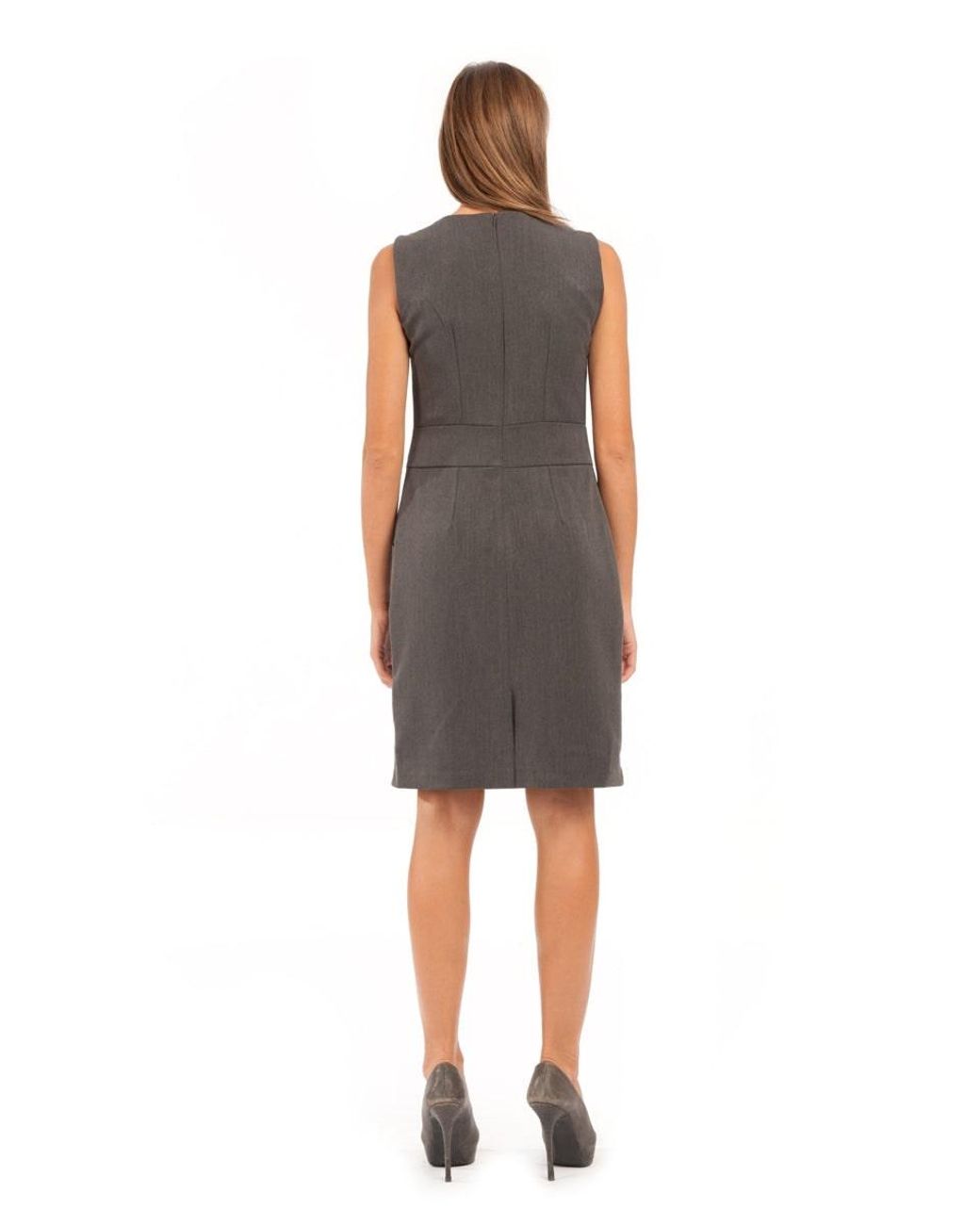 Conquista Gray Sleeveless Waist Dress