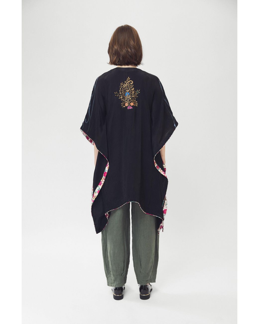Saniya Khan Black Foliage Short Caftan