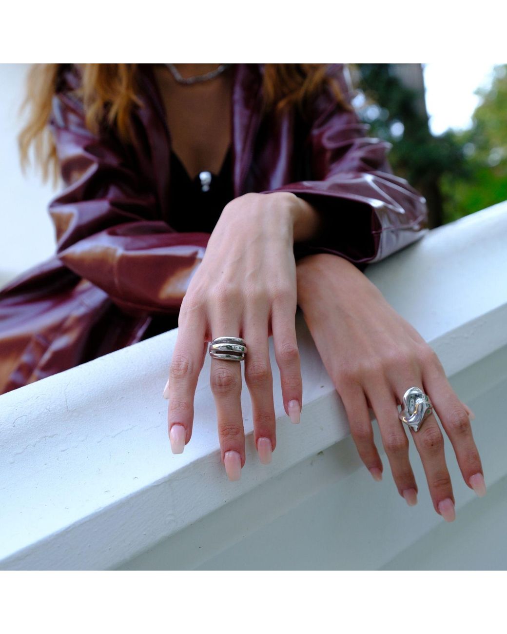 LINYA JEWELLERY White Bery Vintage Big Ring