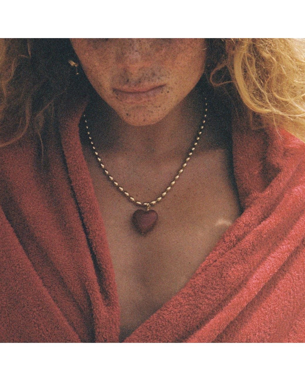 Sccollection Metallic Bacio Glass Heart Necklace