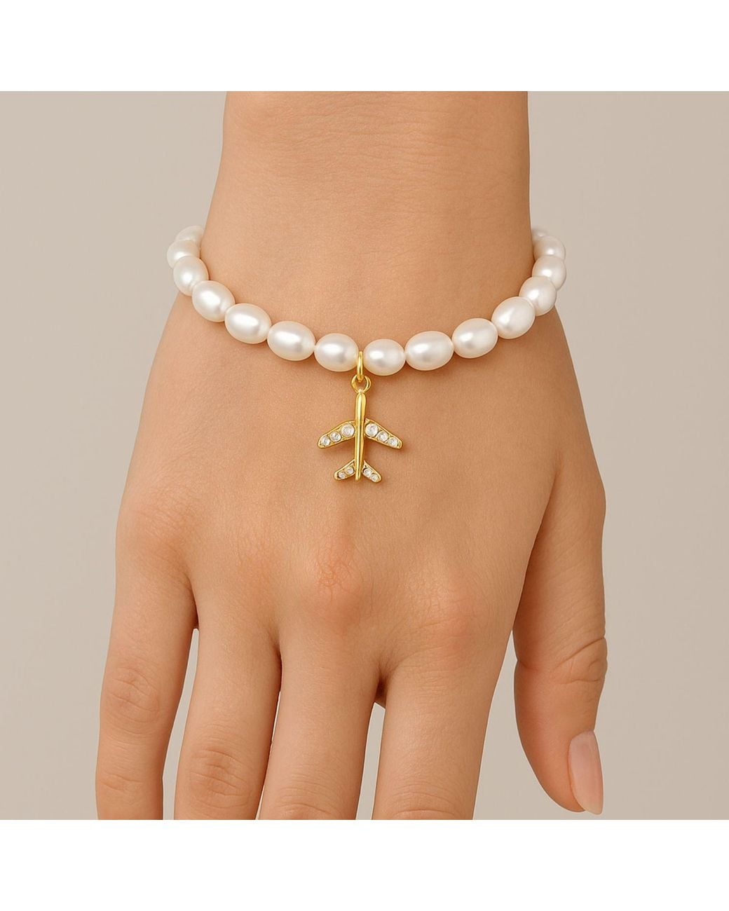 My Little Nature Metallic Handmade Cultured Freshwater Pearls Bracelet With Plane Charm And Magnetic Clasp