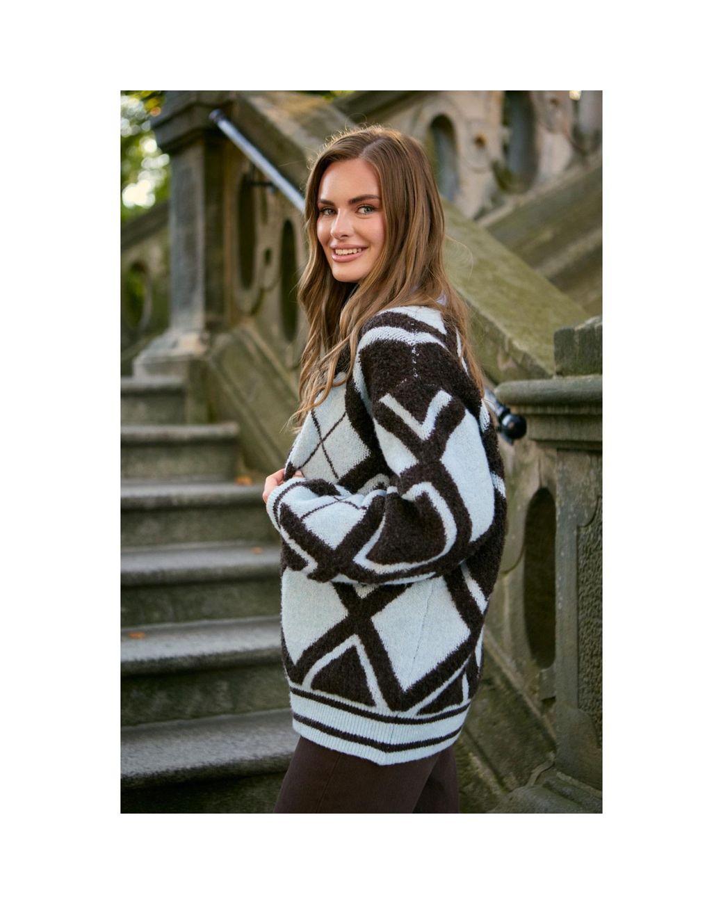 Saachi Black Open Argyle Knit Cardigan
