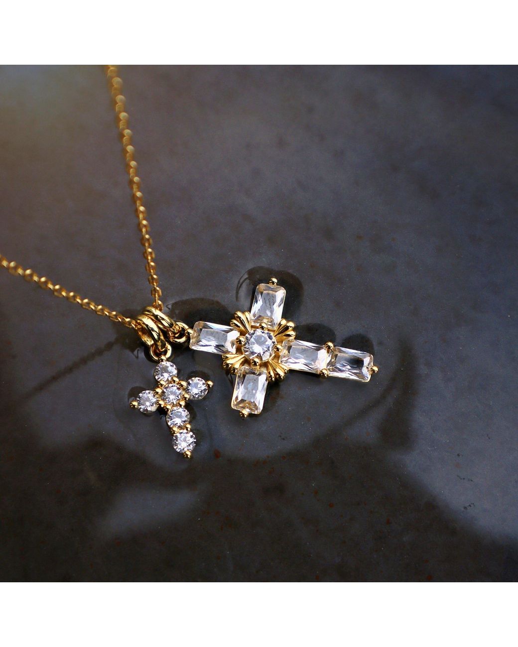 Vanimy Metallic Byzantine Double Crosses Pendant Necklace