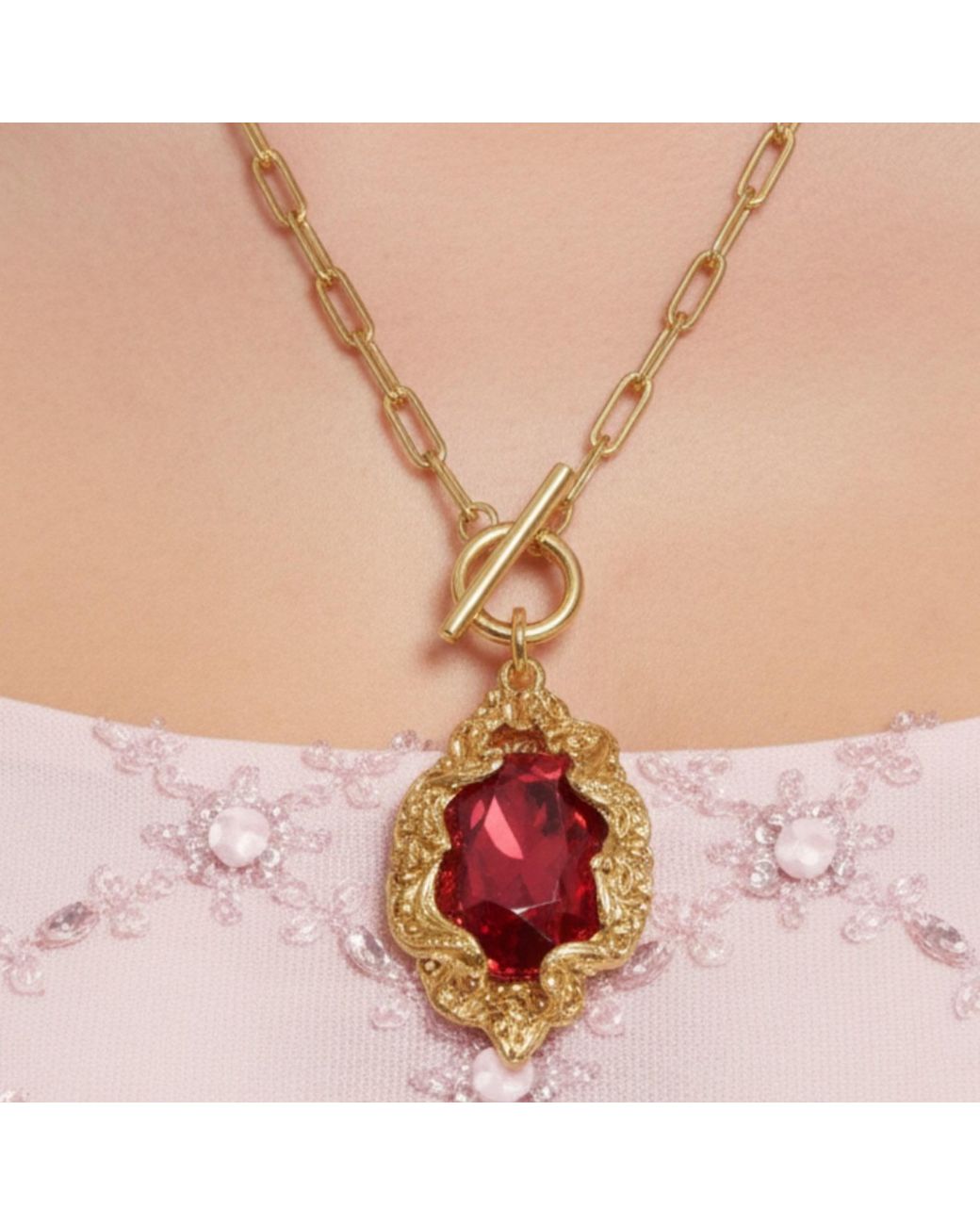 Oceanus Metallic Panopea Necklace