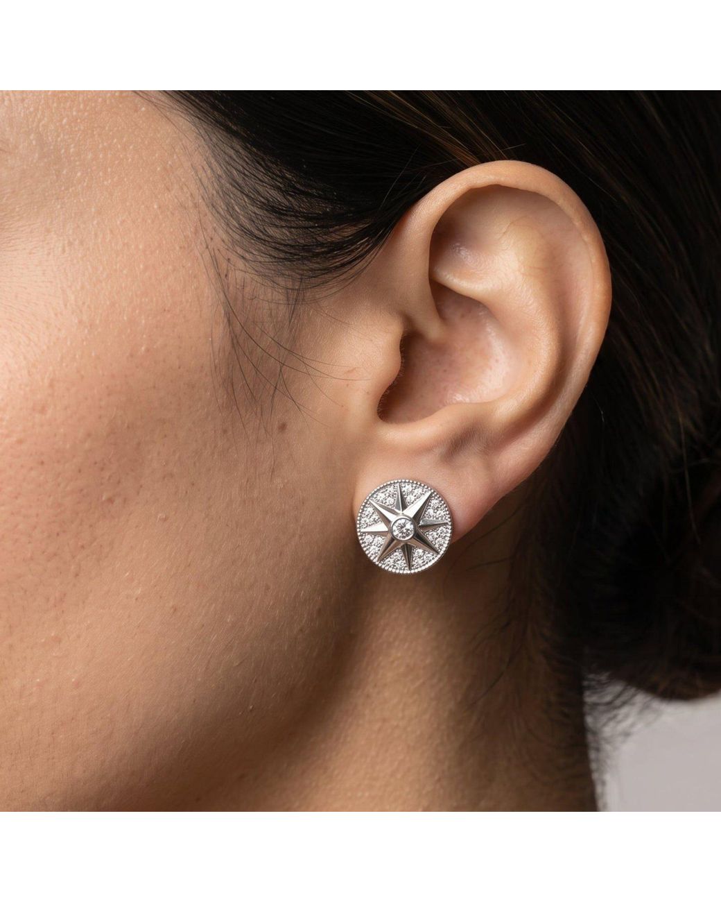 Uchi and Soto Metallic Enso Star Pendant Necklace & Earrings Set
