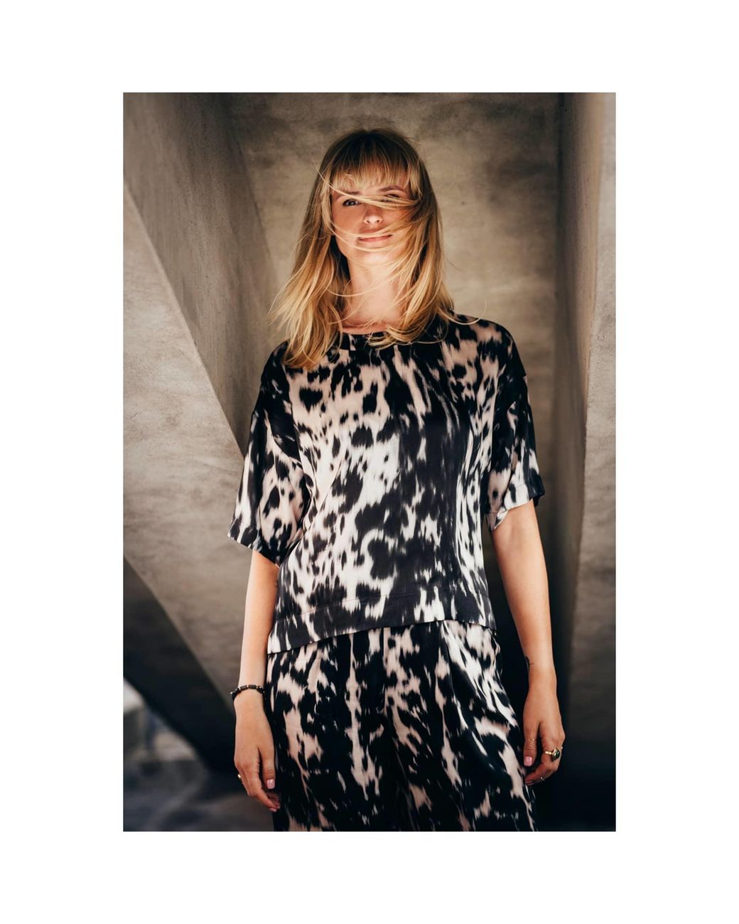 Oh!Zuza Black Neutrals Echo Viscose Satin Co-Ord Set – Print
