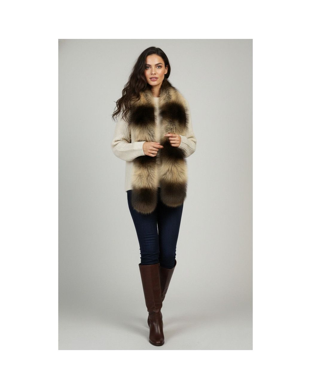 Saachi Brown Faux Fur Statement Scarf