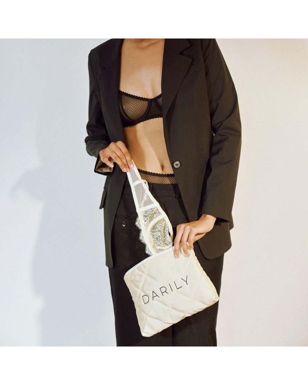 Daily Underwear Natural Toiletry Bag