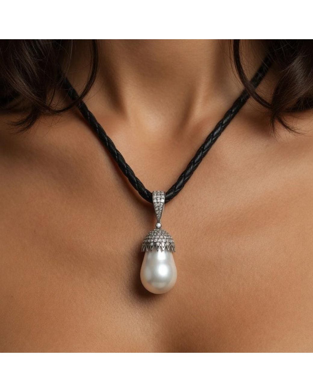 Persia Dona Jewelry Metallic Modern Baroque Pearl Necklace