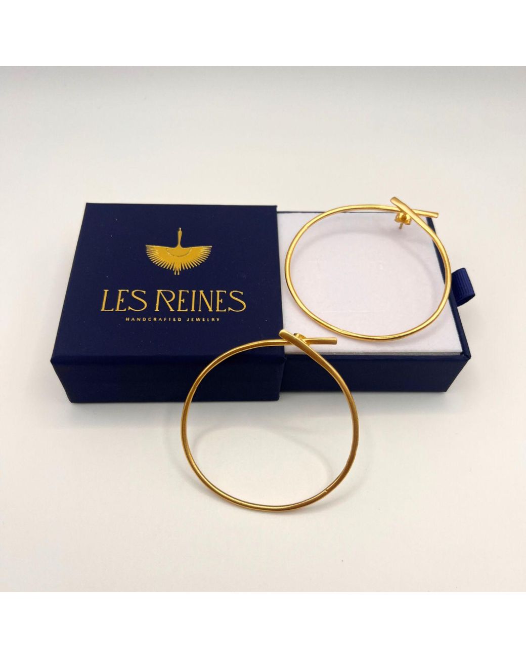 Les Reines Metallic Golden Delphi