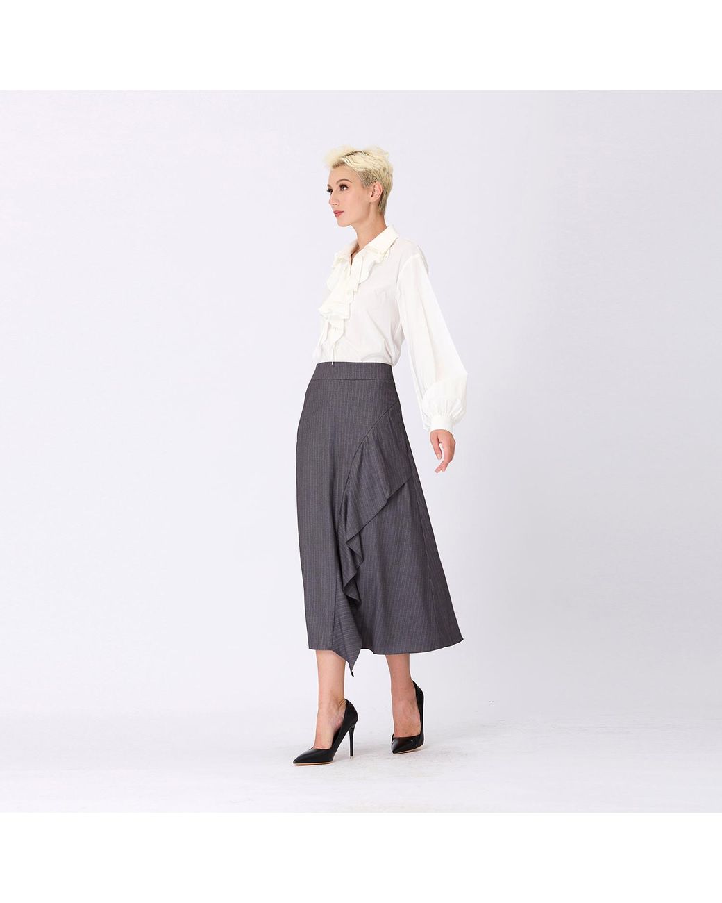 Smart and Joy Gray Asymmetric Ruffle Flared Midi Skirt
