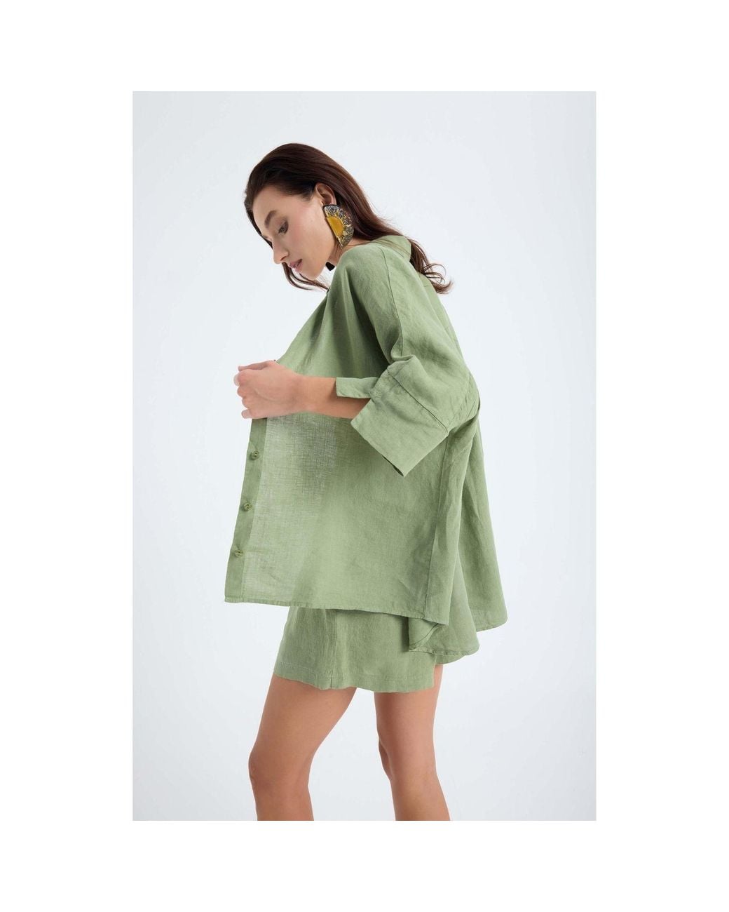 Monlicia Green Iyan Linen Oversize Standart Size Shirt