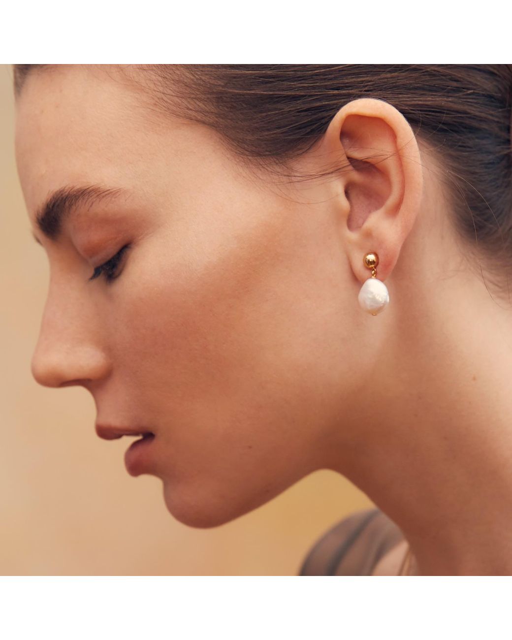 Biko Jewellery White Lumen Studs