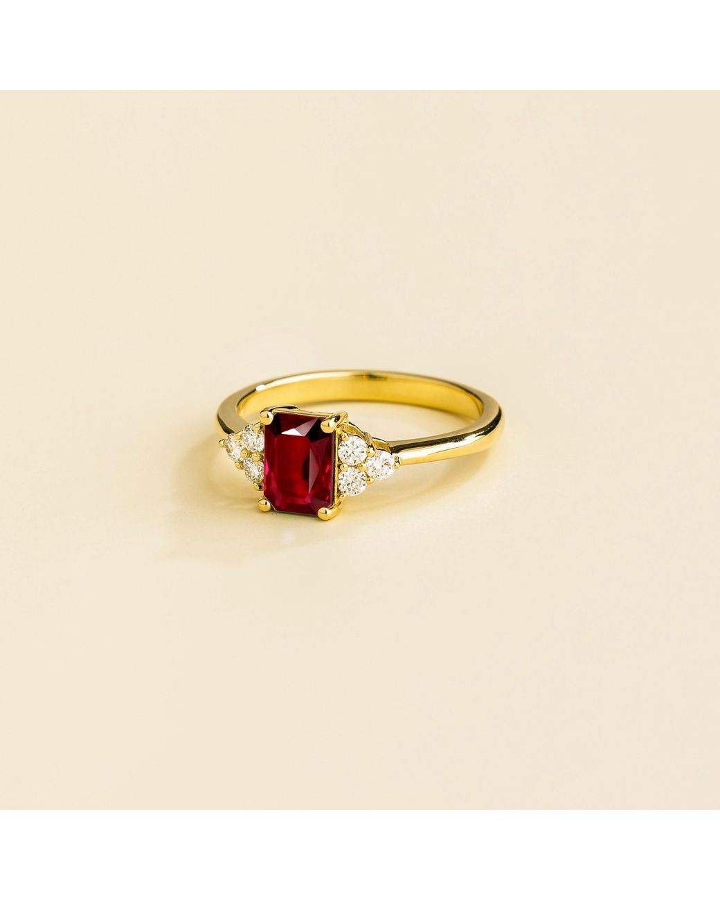 Juvetti Multicolor Chateau Ring Ruby & Diamonds
