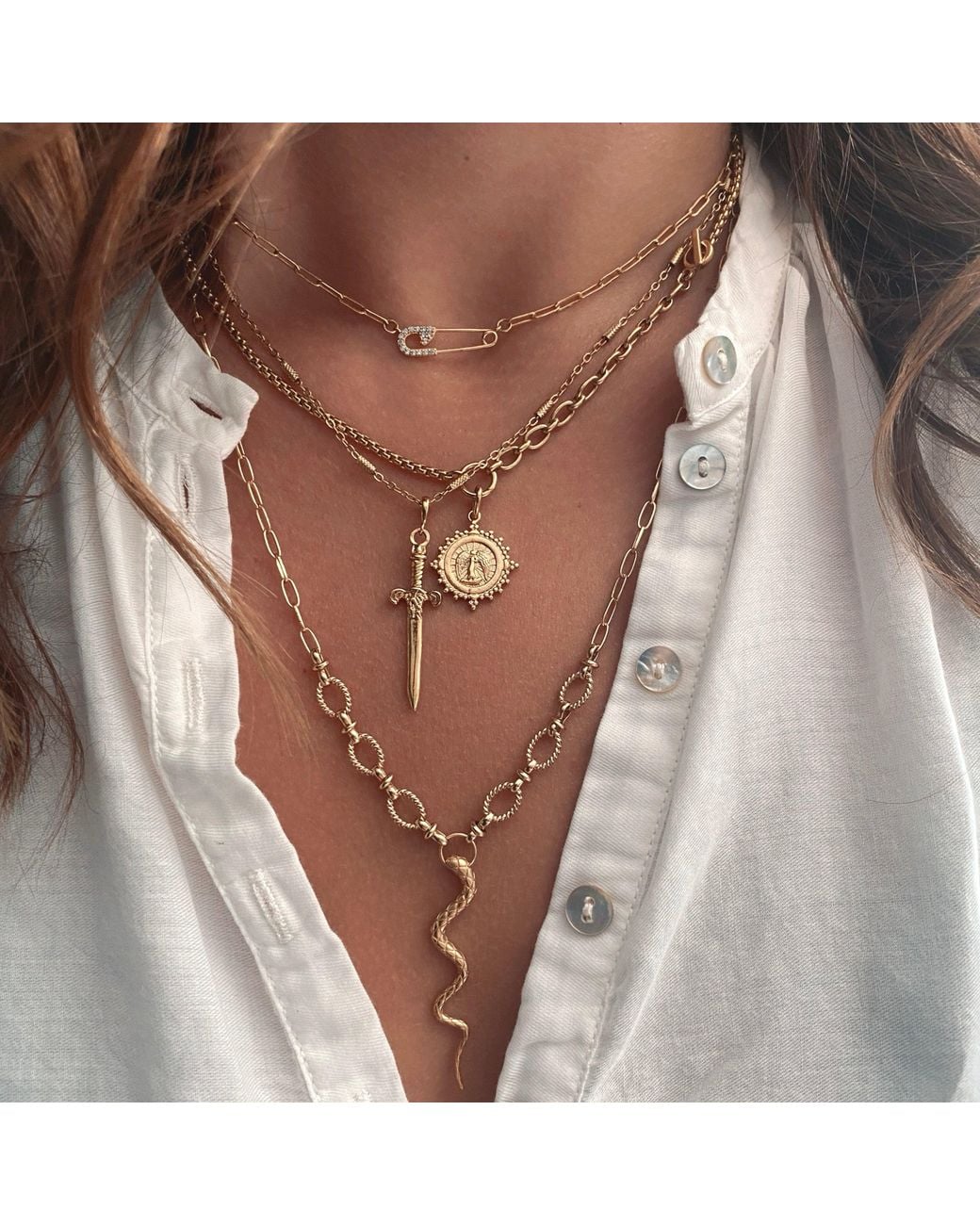 IN CAUDA VENENUM Metallic Wadjet Necklace