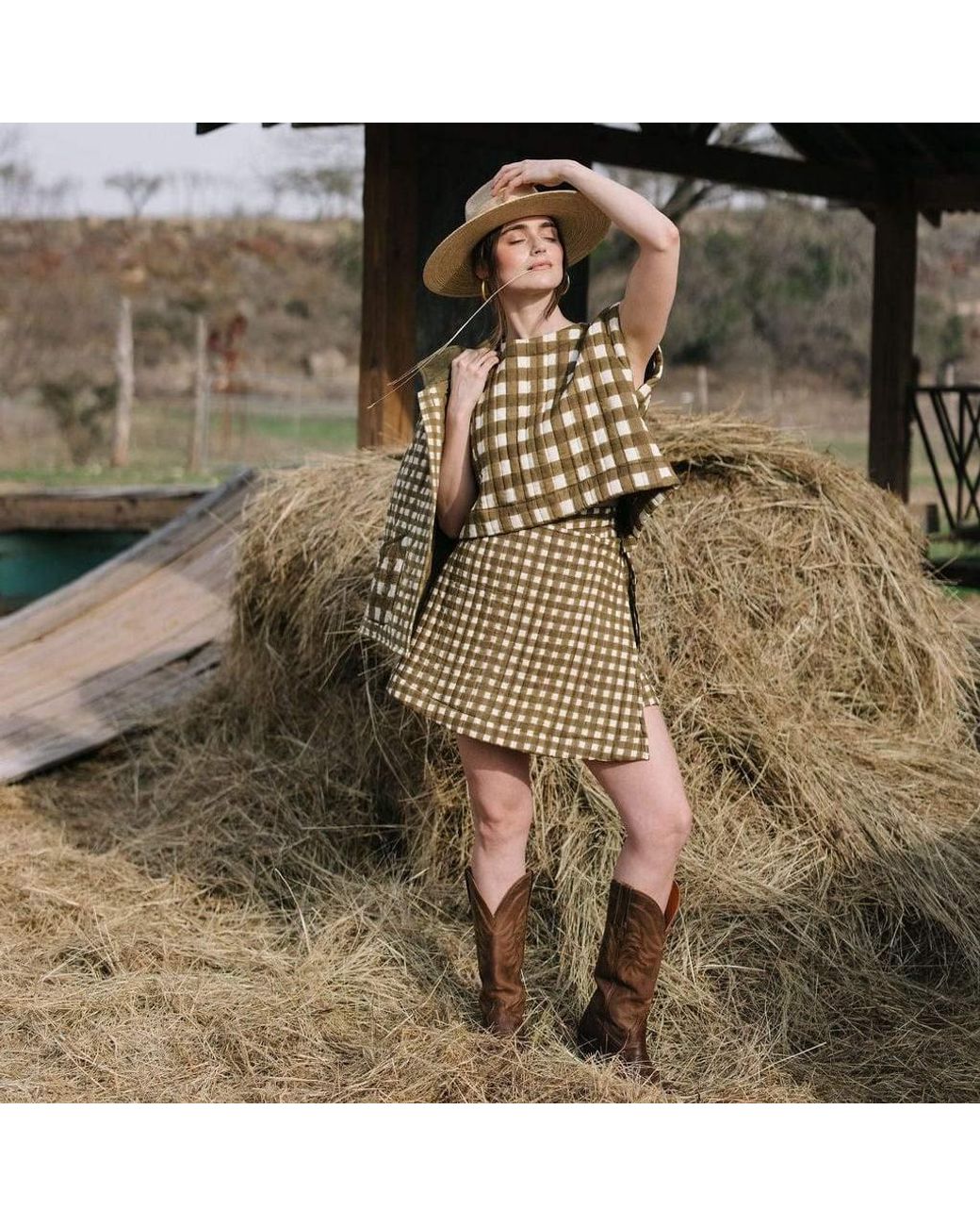 SUNSHINE TIENDA Natural Painted Gingham Quilted Juniper Skort