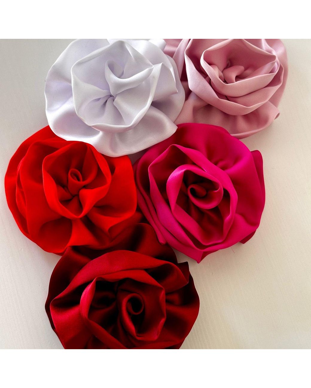 Sylk Red Flower Hair Clip