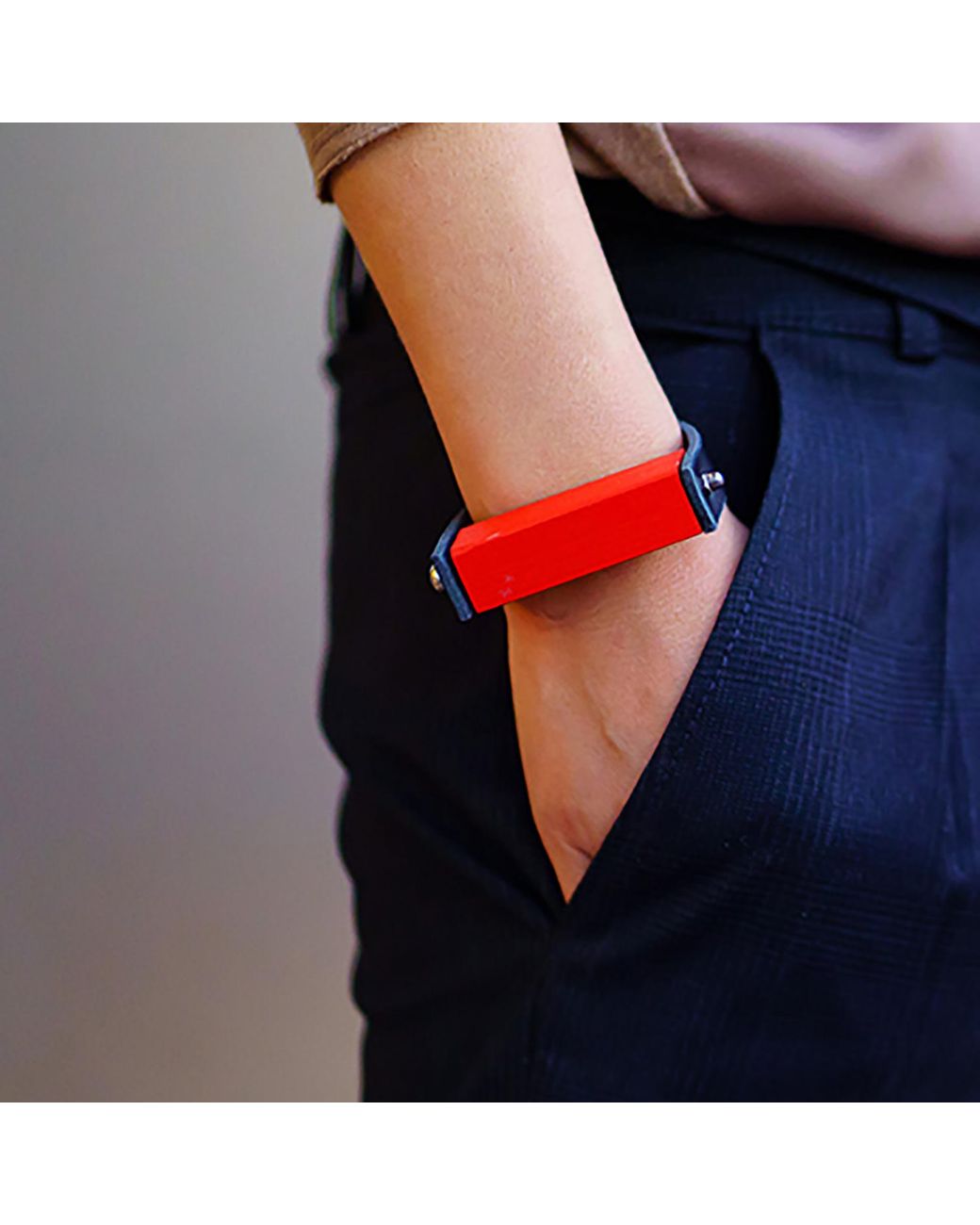 Svetlana Vukov Yellow Loop Bracelet