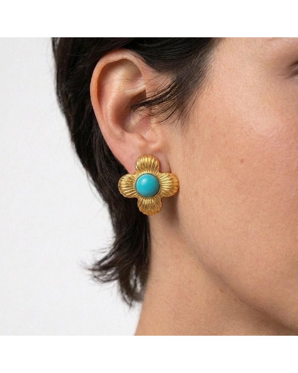 GEM BAZAAR Blue Fleur D'Amour Earrings