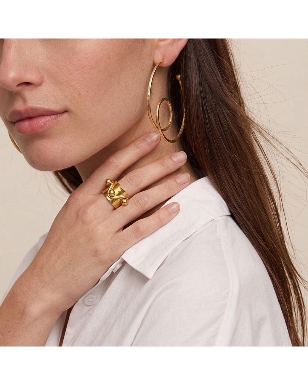 Jaredjamin White Loop-De-Loop Hoop Post Earrings