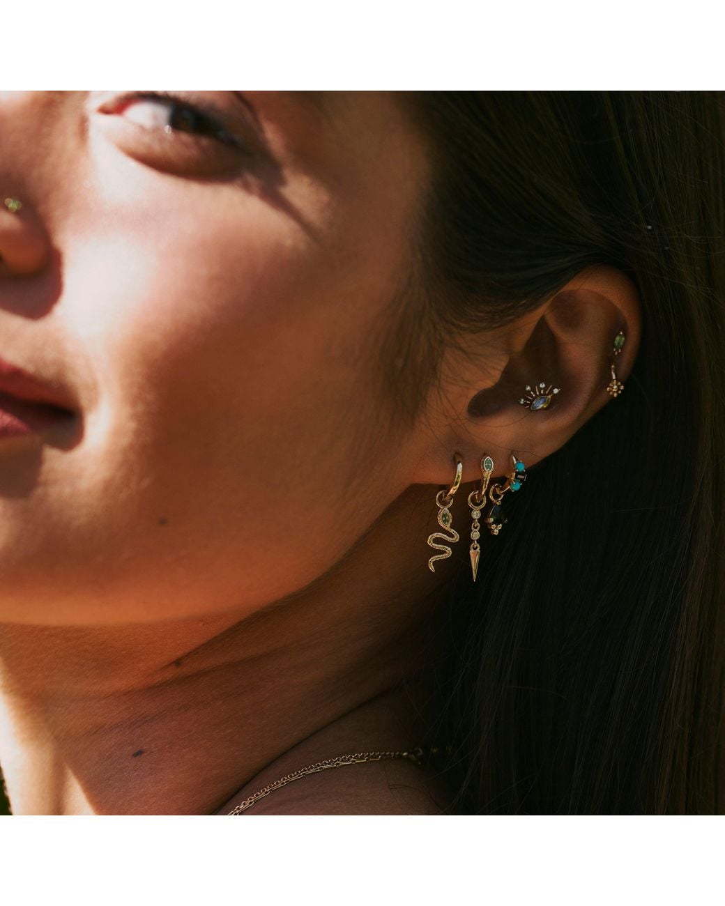 Zohreh Metallic Emerald Snake Earring Charm 9K