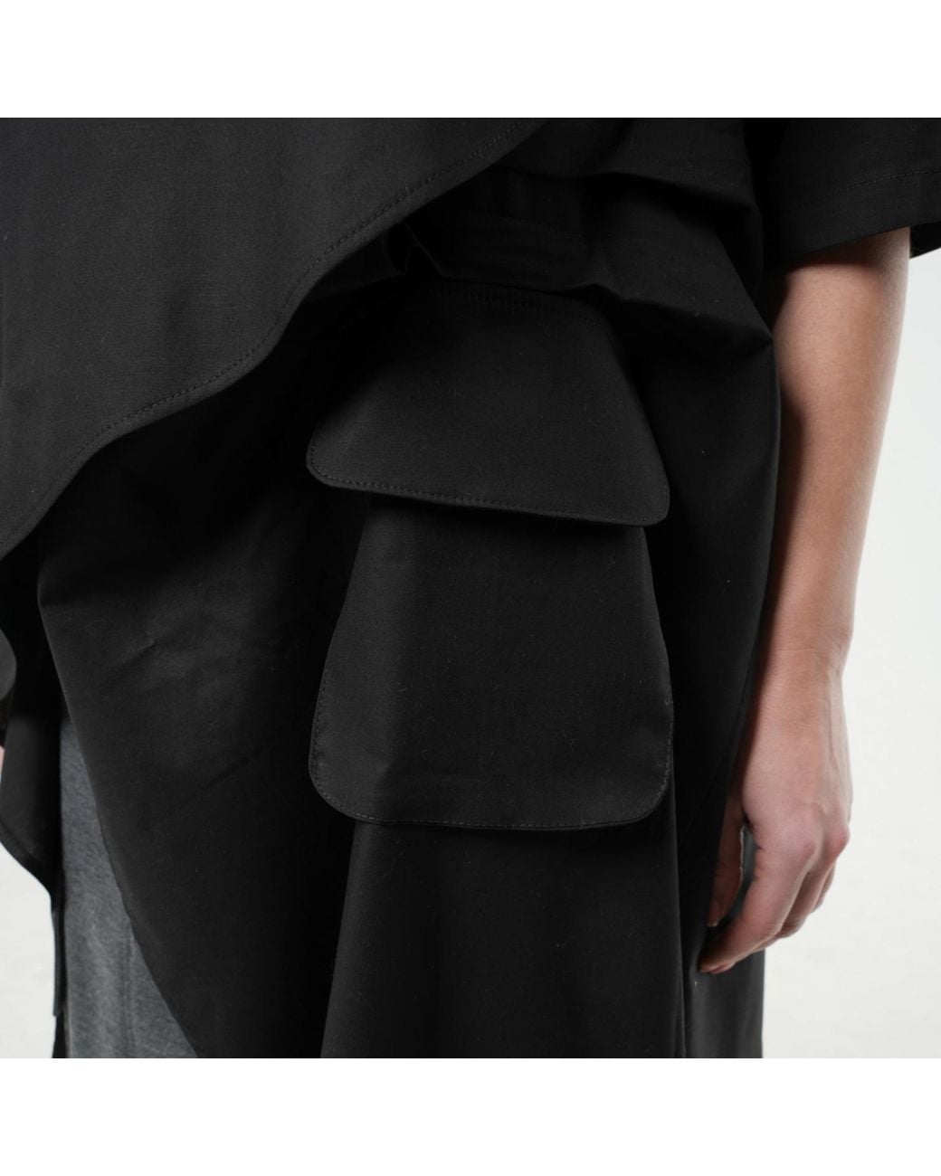 Metamorph Black Asymmetric Loose Shirt