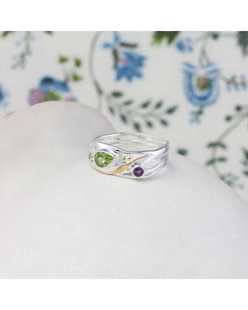 Isla Silver White Sterling Peridot & Amethyst Ring