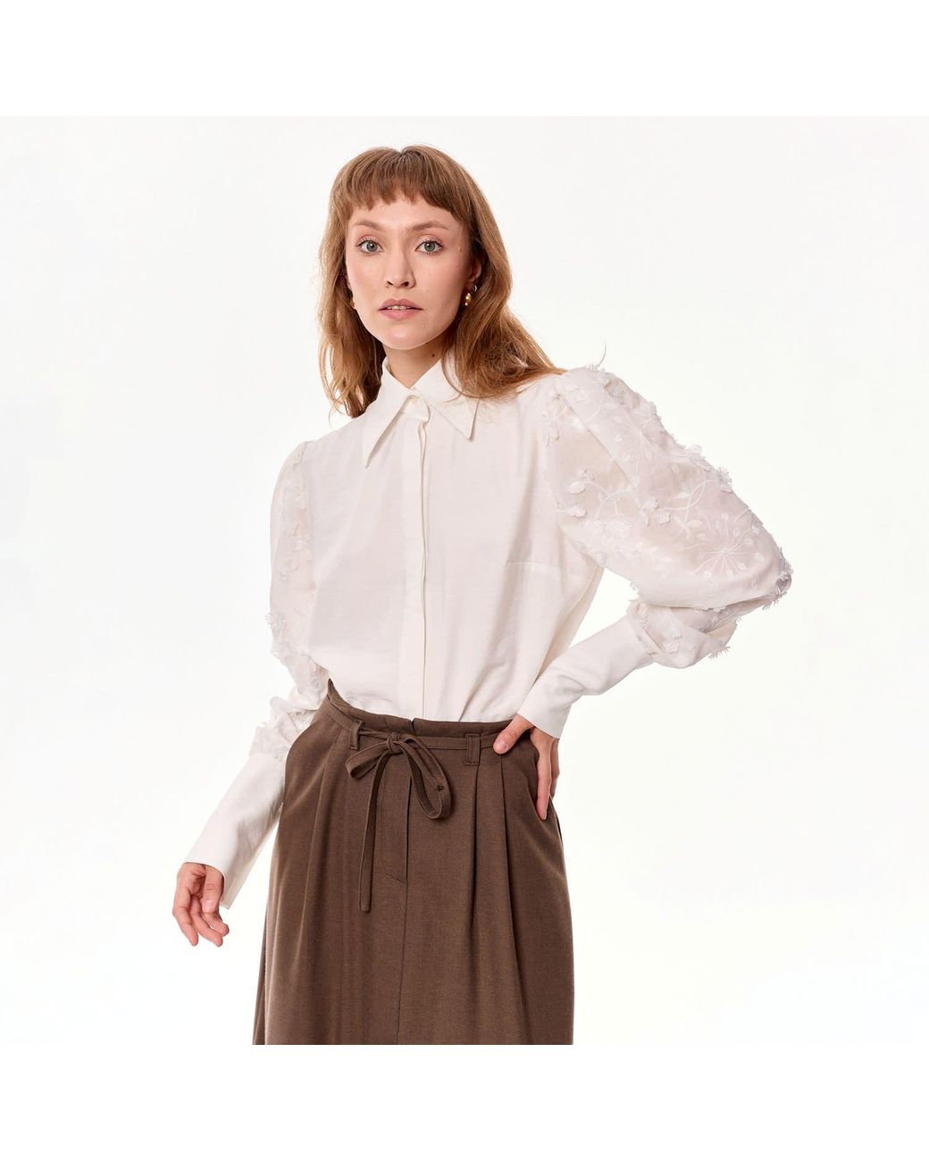 Mandragora White Cotton Ecru Shirt With Embroidered Sleeves – Madden