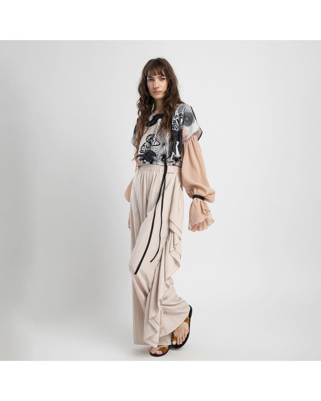 ARTISTA Black Neutrals Epic Puffy Sleeve Top