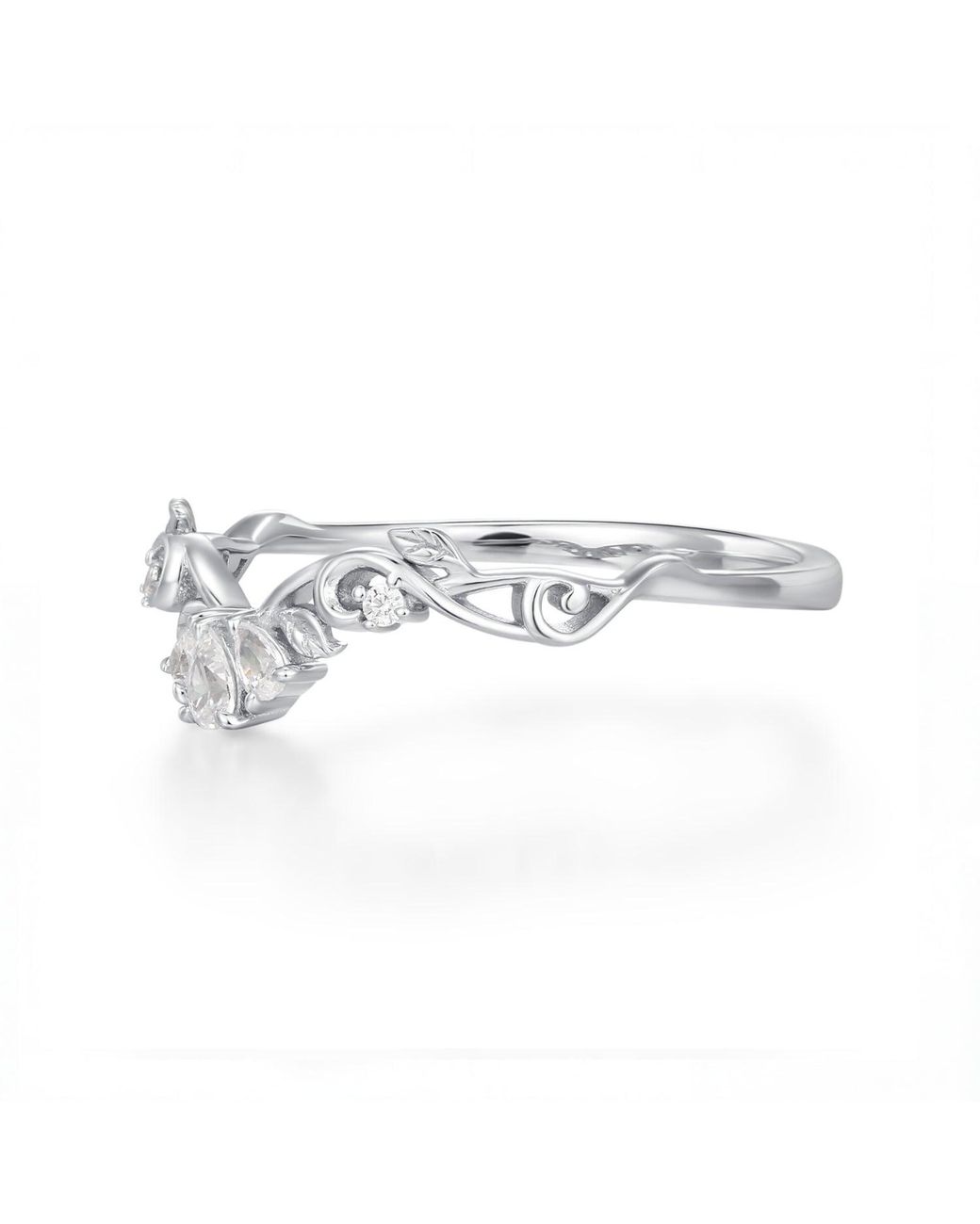 Azura Jewelry New York White Moonpetal Band Vermeil