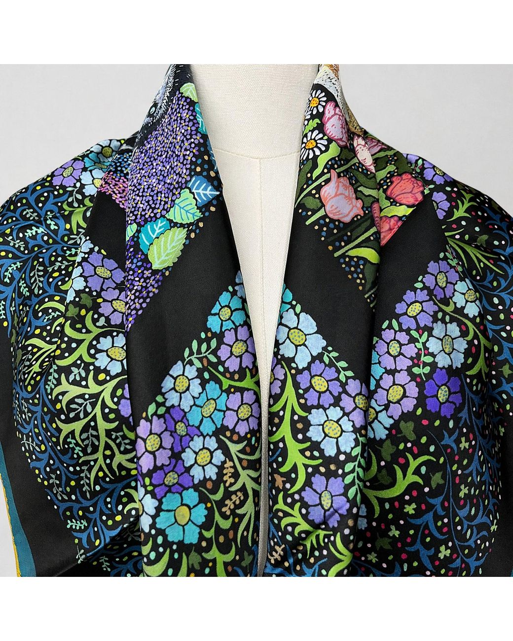 Wenzi Multicolor Whiskered Court The Canine Chapter Hand Painted Pattern Silk Twill Scarf