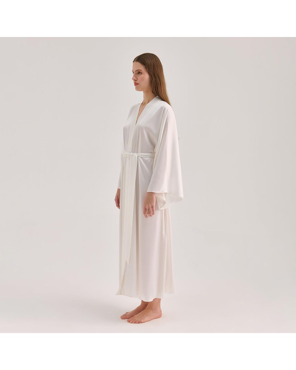 Avenue 8 White Silk Maxi Robe