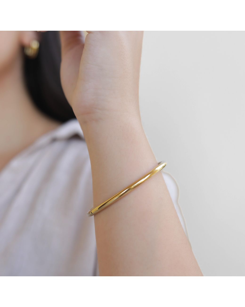 Lei & Mar Co. Metallic The Essence Bangle