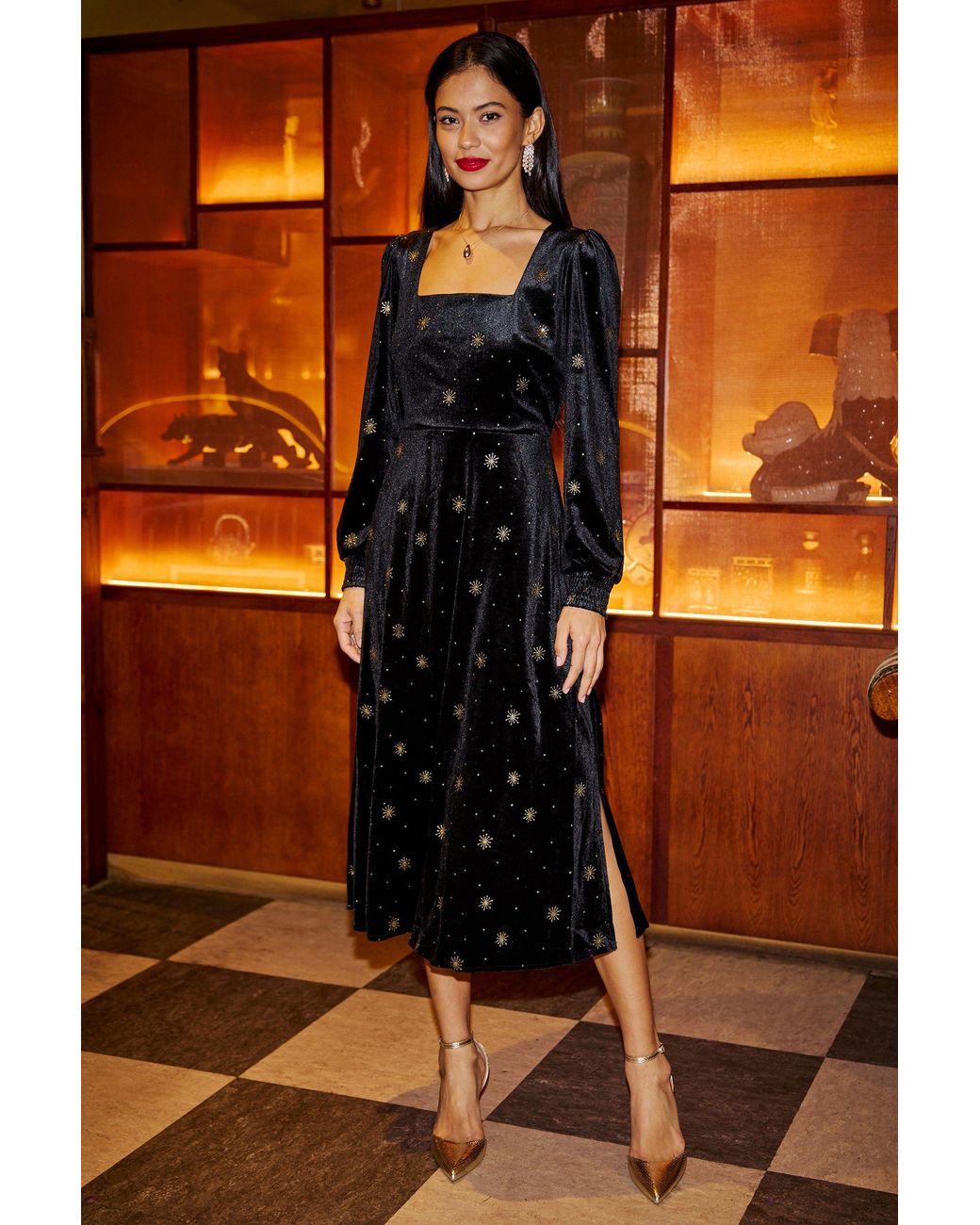 Yumi' Black Velvet Midi Dress With Starburst Foil Print