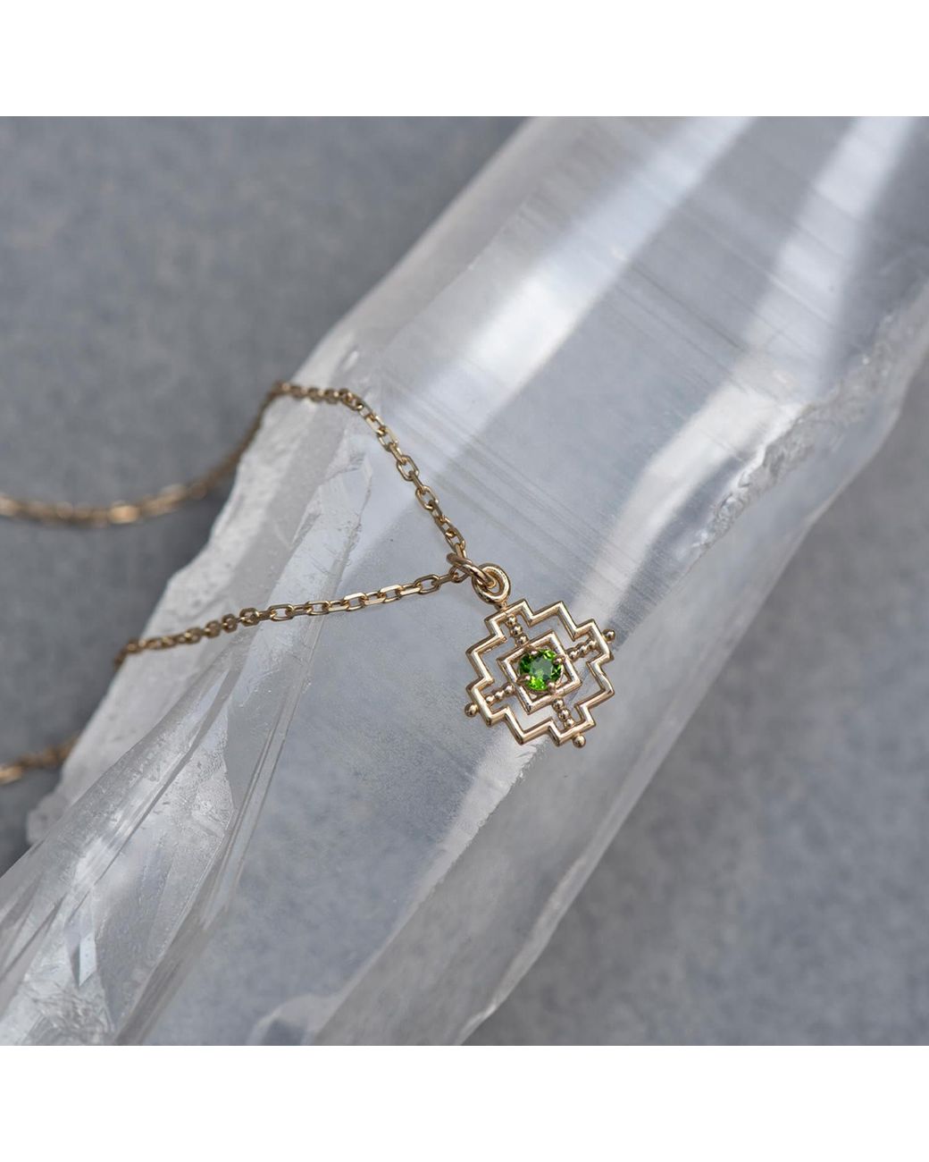 Zoe & Morgan Metallic Centred Necklace Chrome Diopside