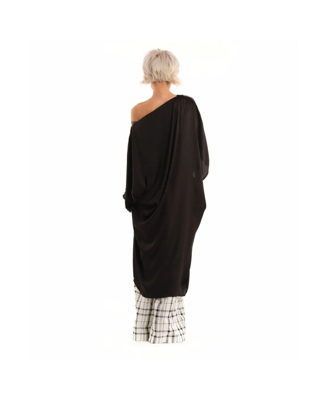 Clothes by Locker Room Black Off-The-Shoulder Maxi Tunic