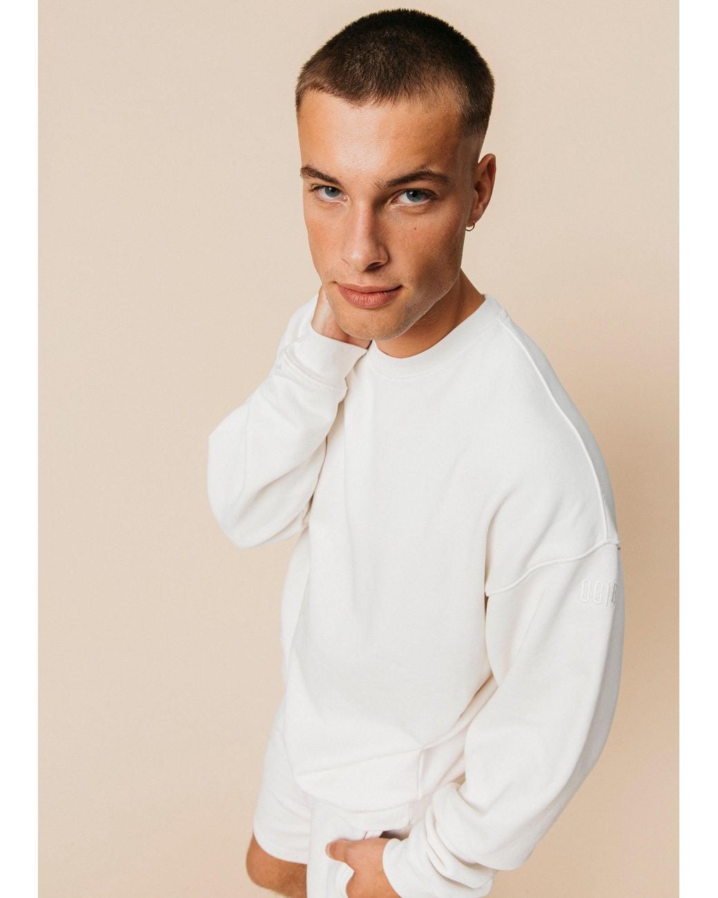 Ocio Leisurewear White Oversized Crewneck for men