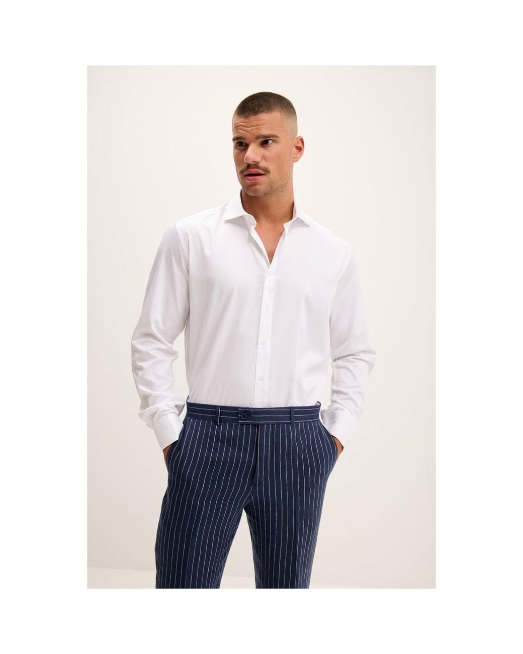 Ron Tomson Blue Pure Cotton Spread Collar Fitted Dress Shirt for men