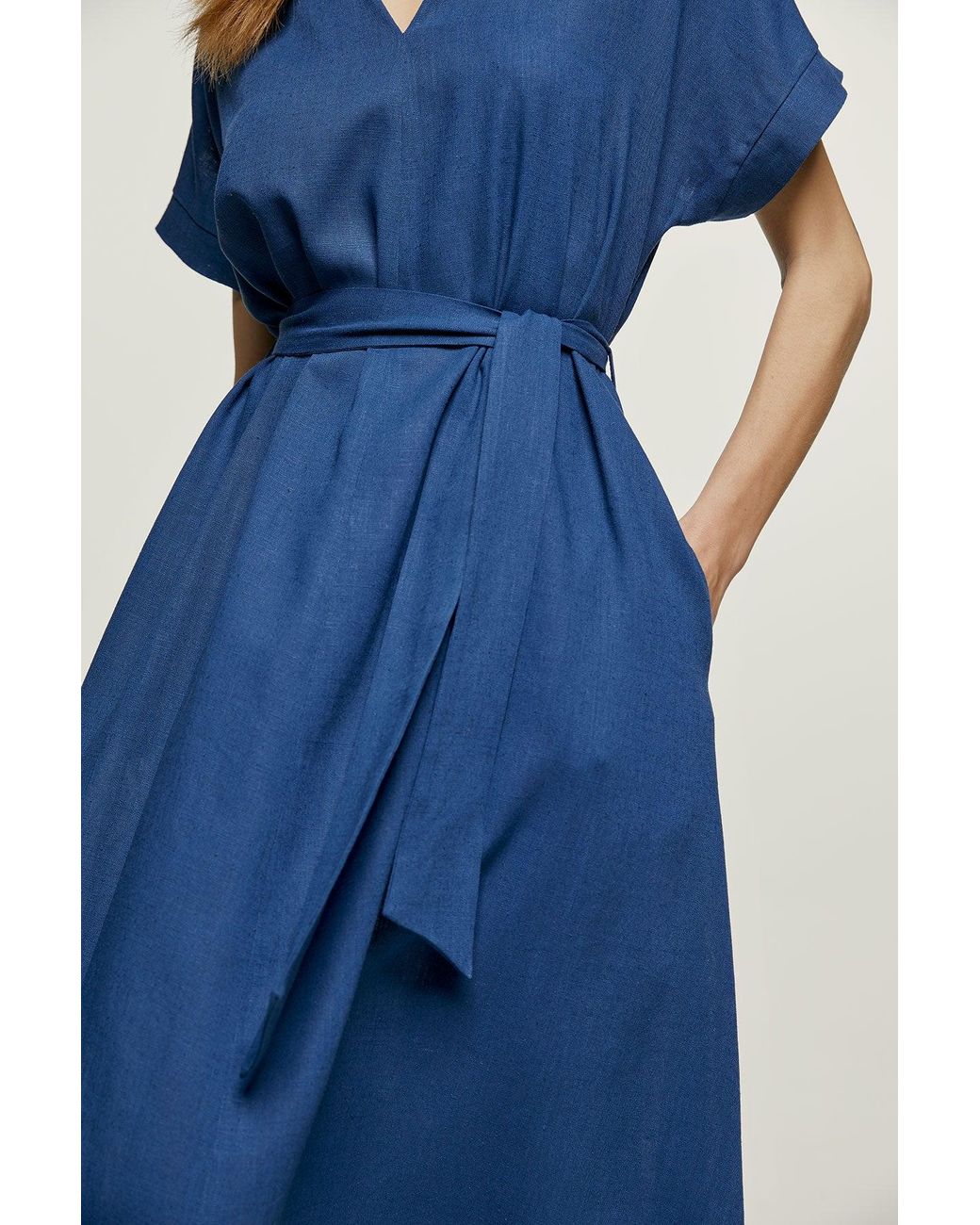 Conquista Blue Linen Style Belted Midi Dress