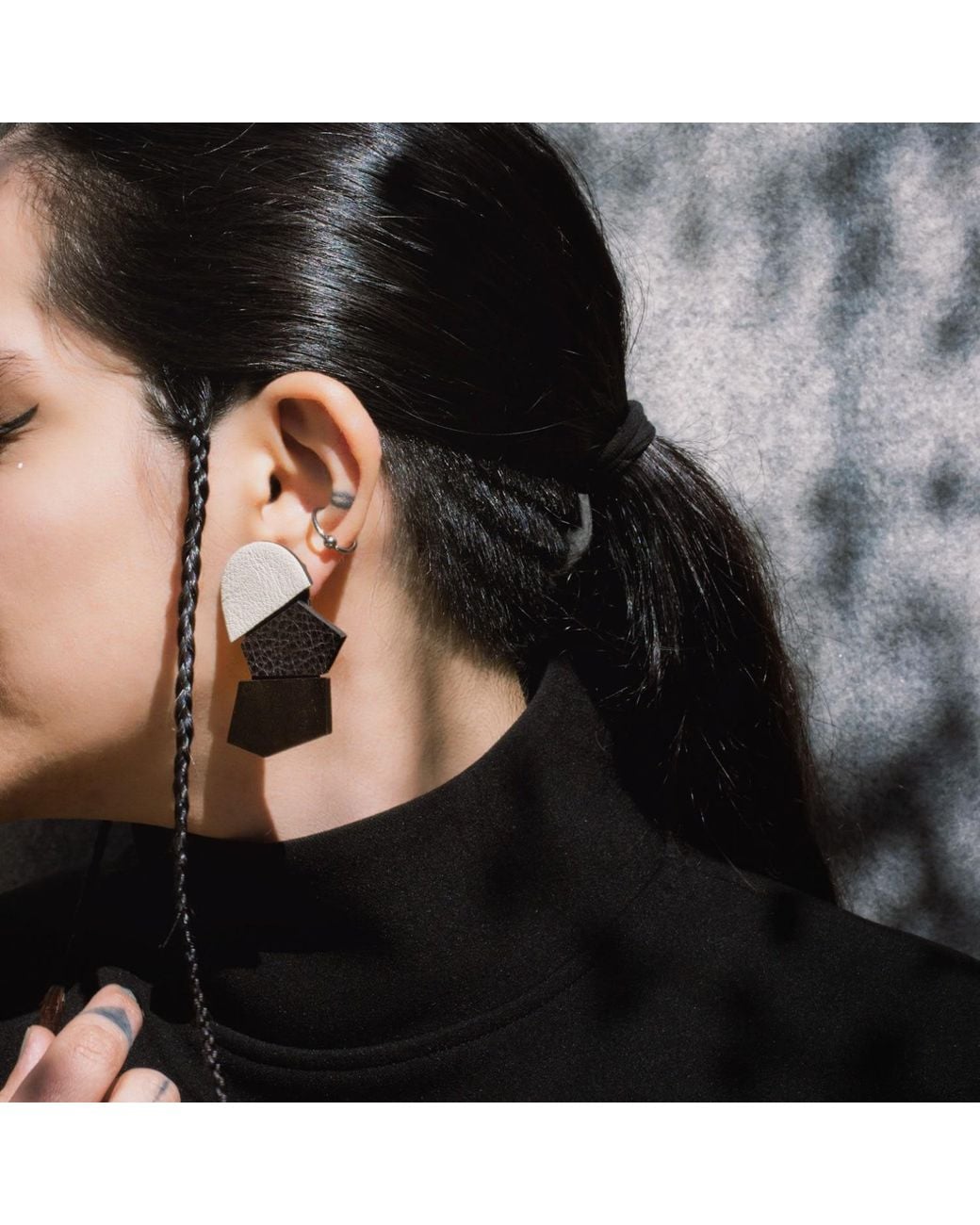 WAIWAI Black Mixed Shape Stud Earrings