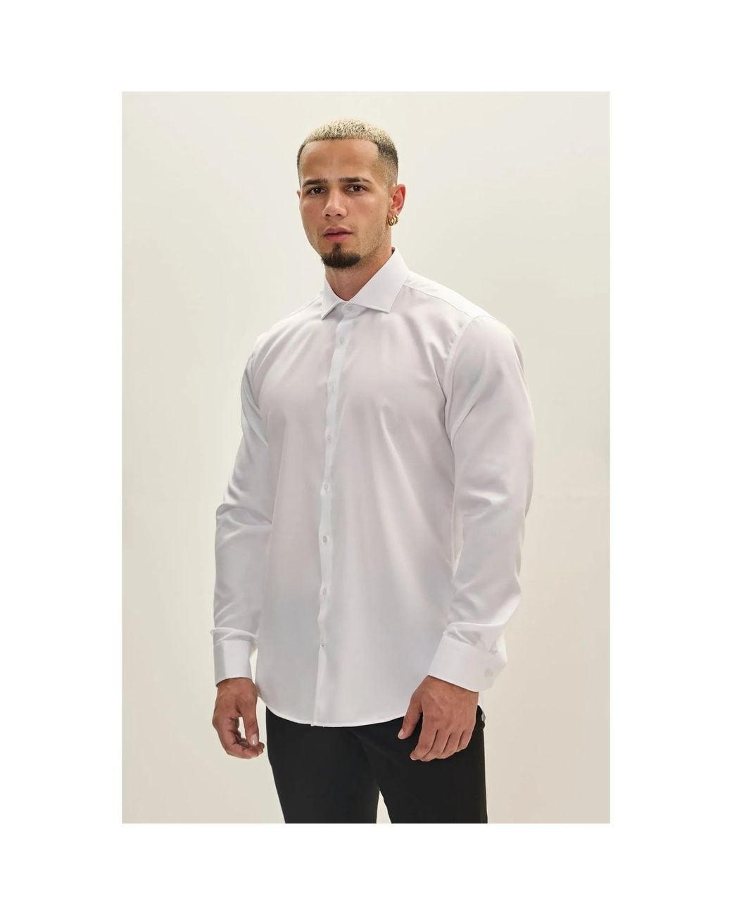 Ron Tomson White Non-Iron Pure Cotton Spread Collar Dress Shirt for men