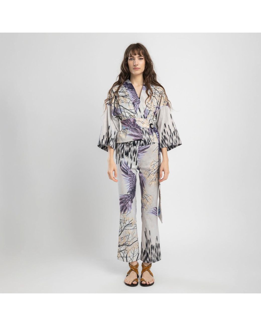 ARTISTA Blue Rizz Cropped Kimono