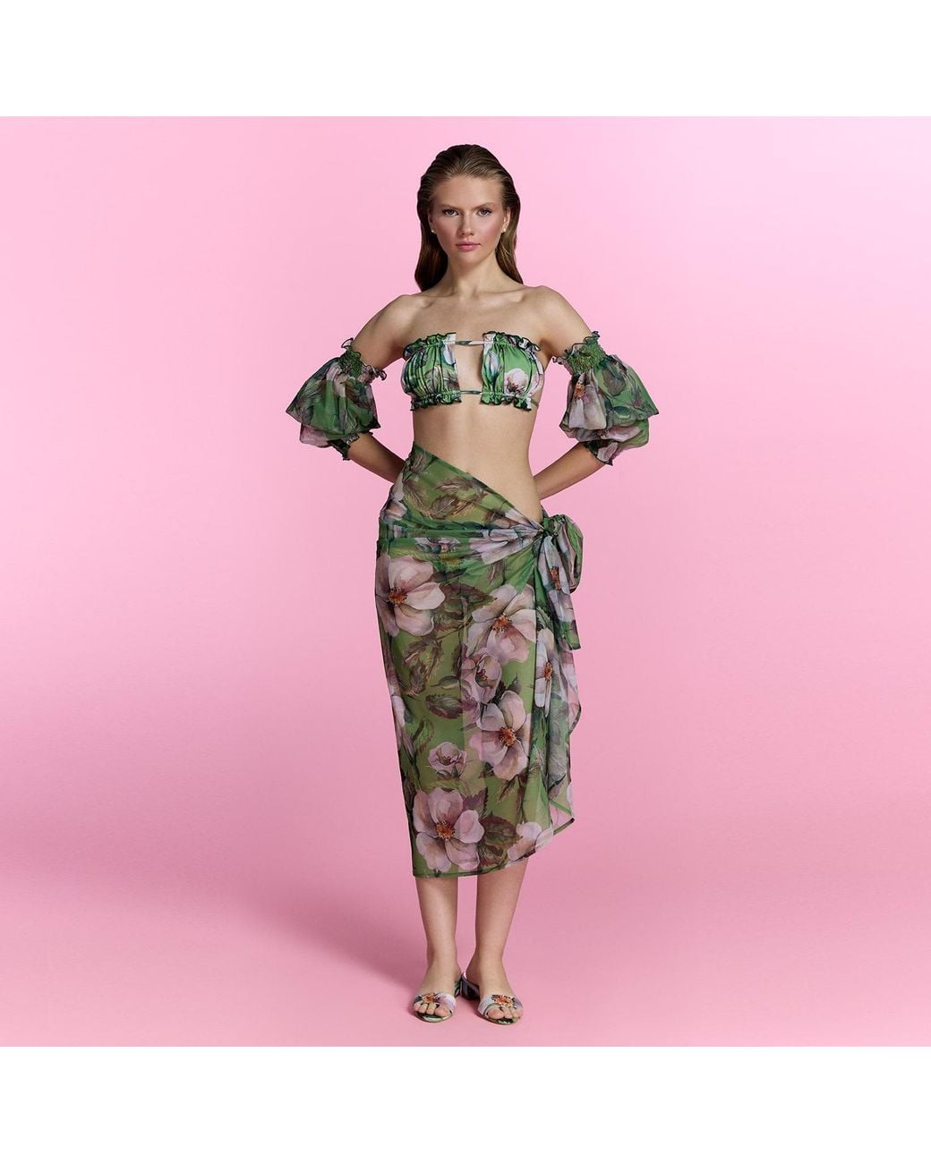 Nur Karaata Green Sheer Escape Pareo